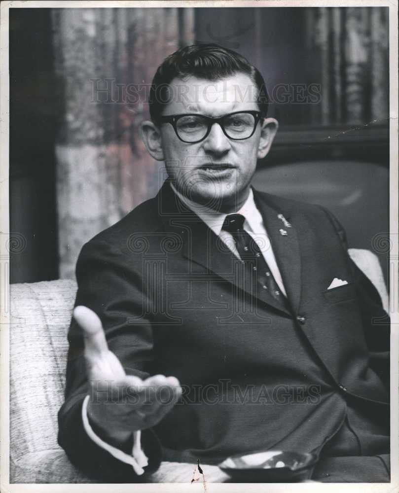 1966 Press Photo Zolton Ferency American lawyer - Historic Images
