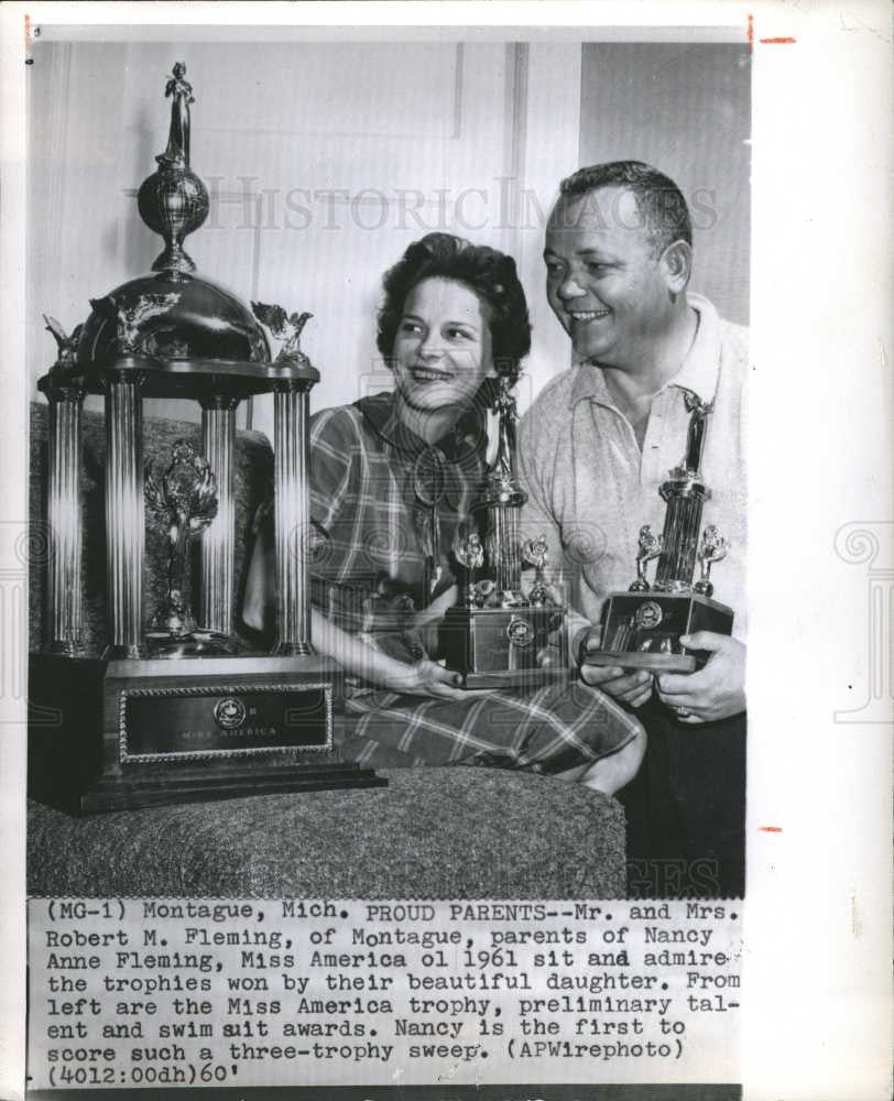 1960 Press Photo Mr. and Mrs. Robert M. Fleming - Historic Images