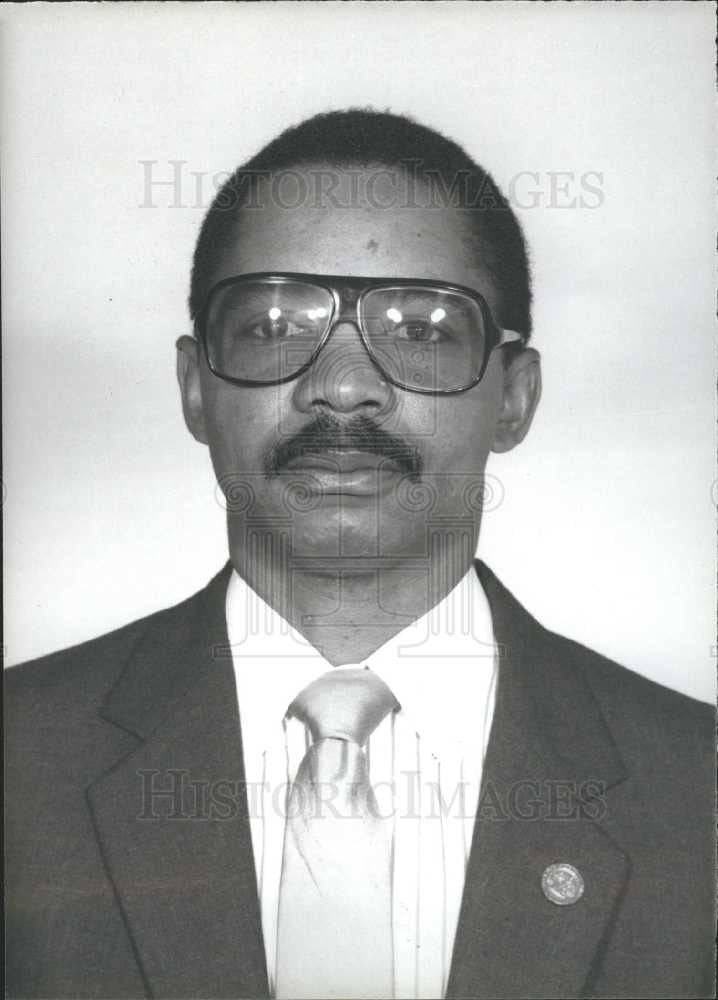 1987 Press Photo Ronald Fleming Detroit Police - Historic Images
