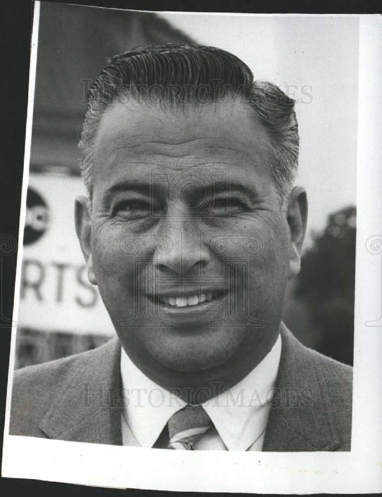 1974 Press Photo Bill Flemming television journalist - Historic Images