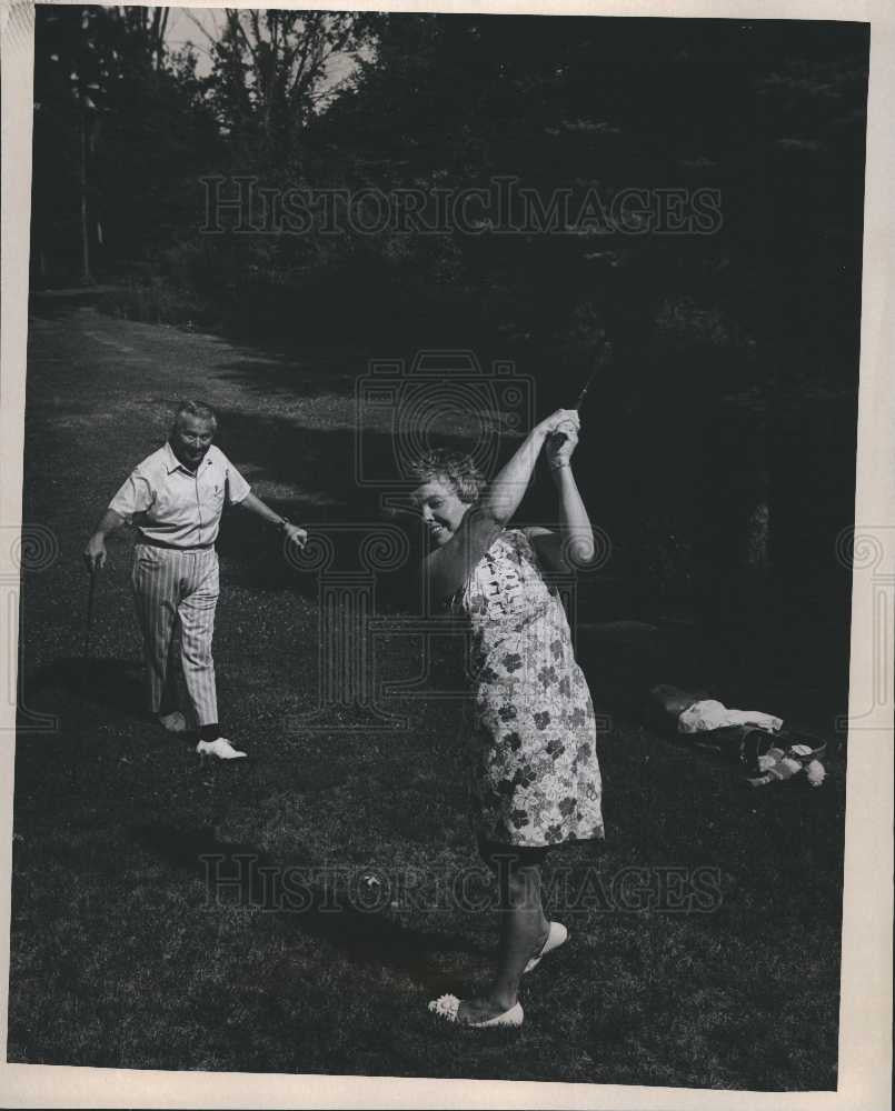 1974 Press Photo Bill Fleming wife - Historic Images