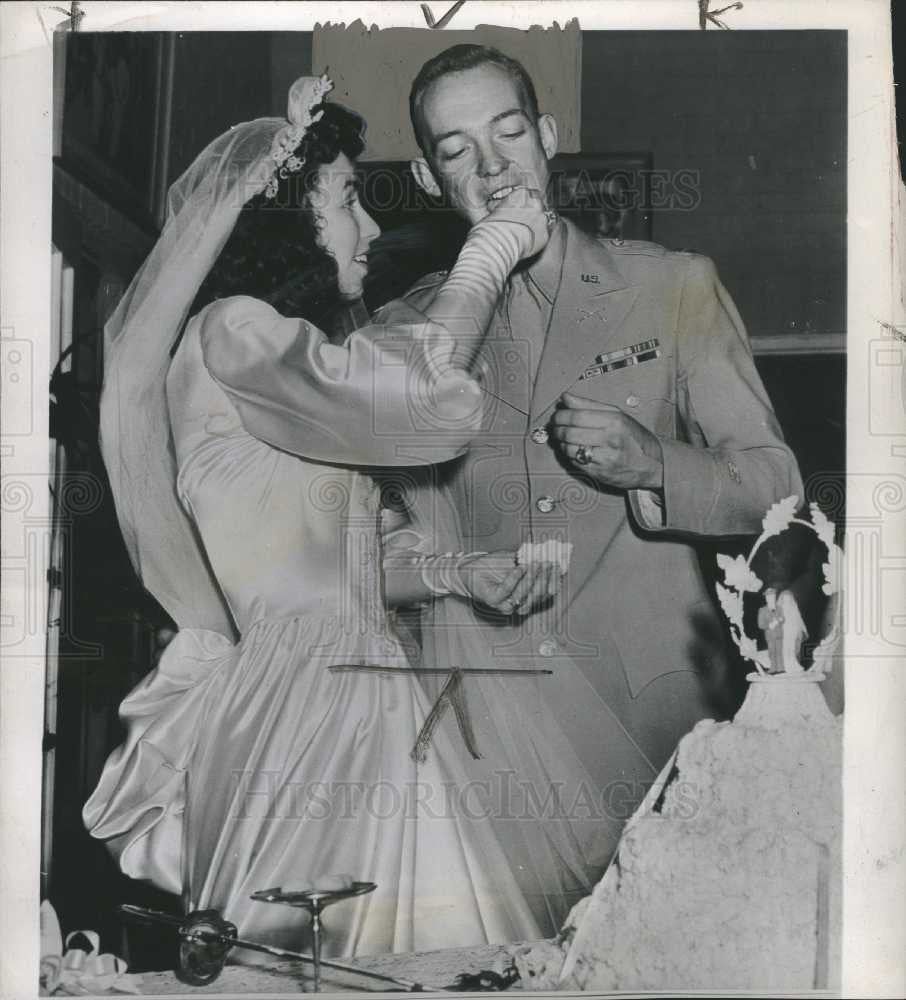 1947 Press Photo wedding eisenhower and wife - Historic Images