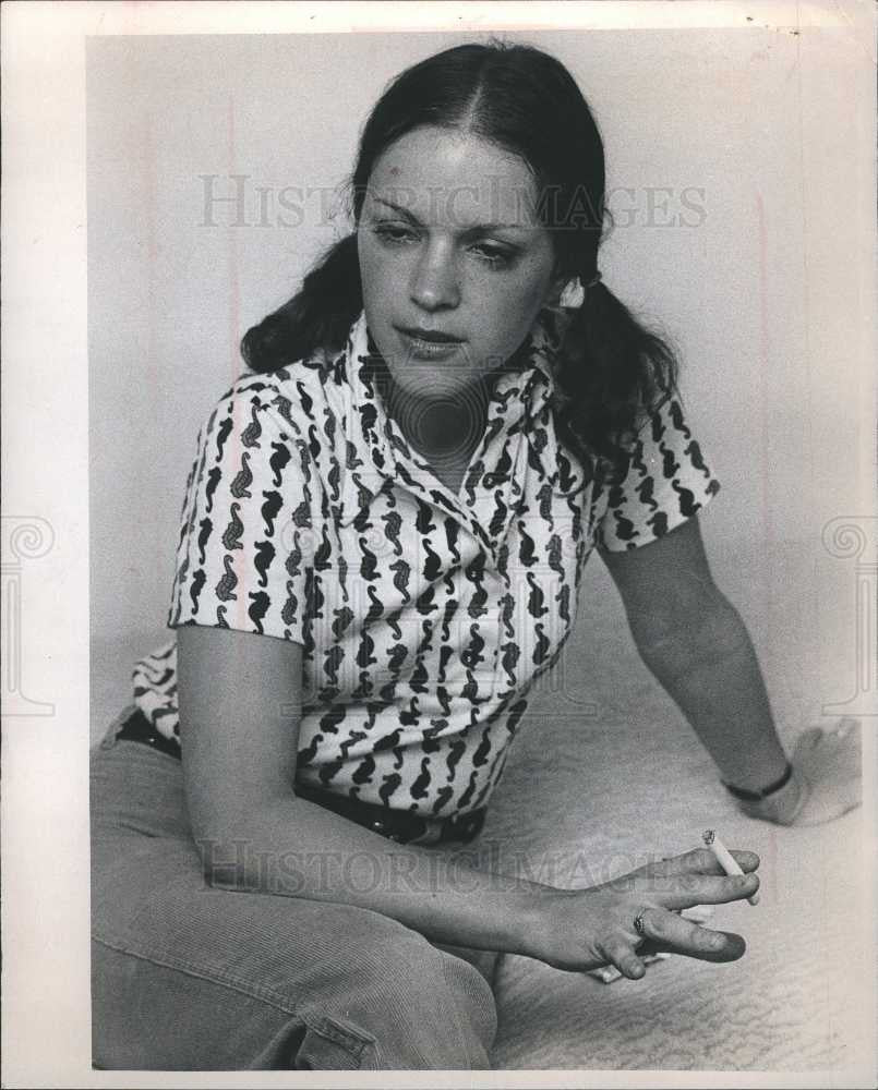 1971 Press Photo Carol Eisen author - Historic Images