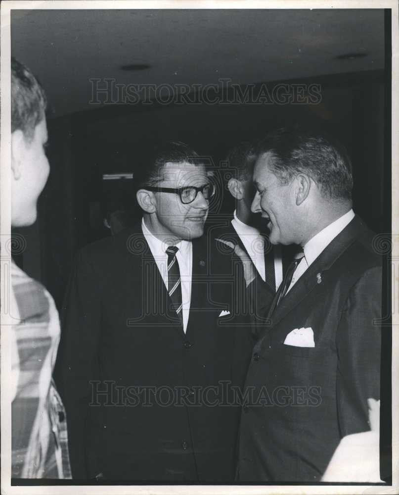 1960 Press Photo Zolton Ferency democratic candidate - Historic Images