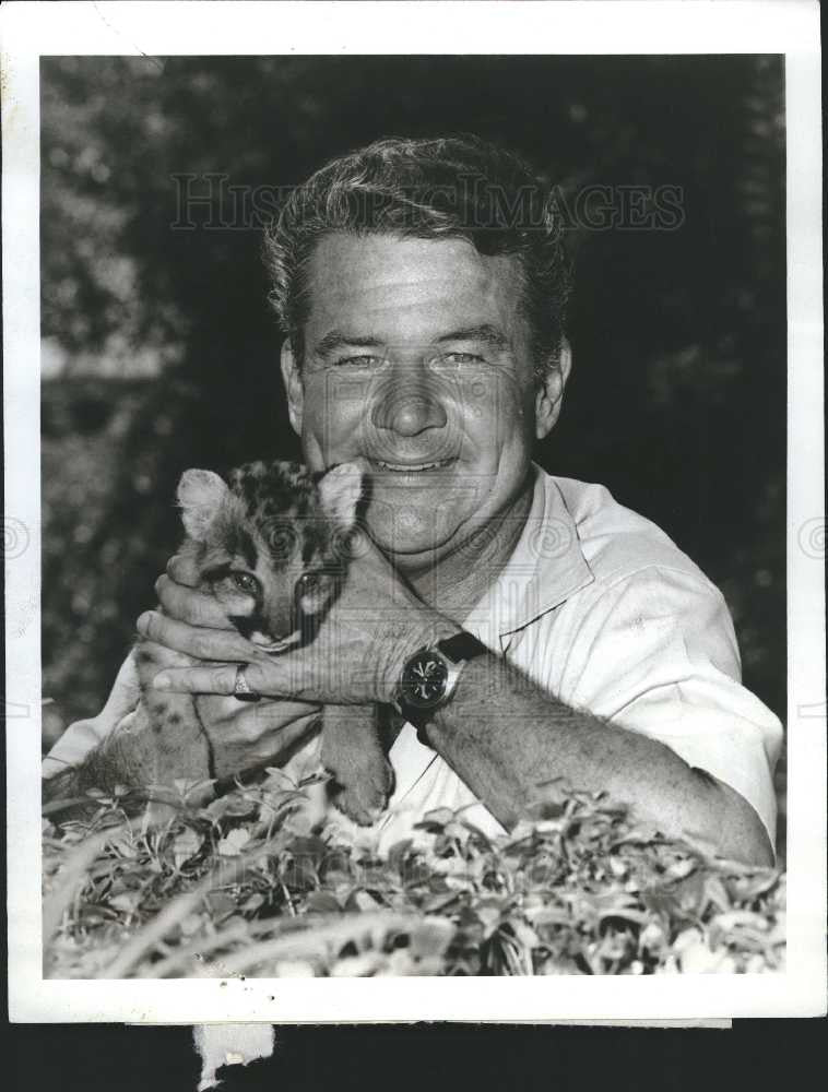 1970 Press Photo Burrud feline cub Animal World ABC - Historic Images