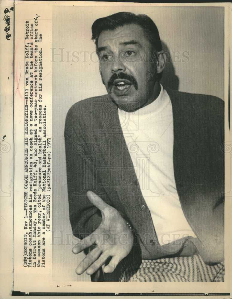 1974 Press Photo Bill Ban Breda Kolff Det.Pistons Coach - Historic Images