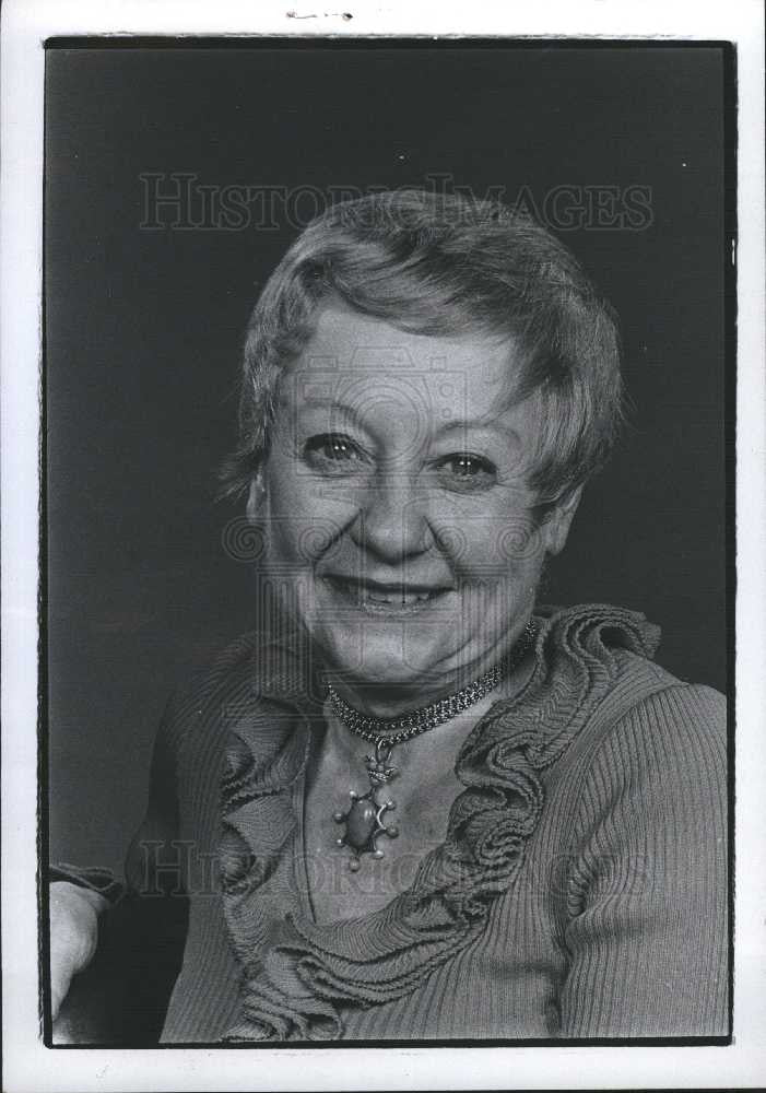 1974 Press Photo Taves, Make selfrespect not happiness - Historic Images