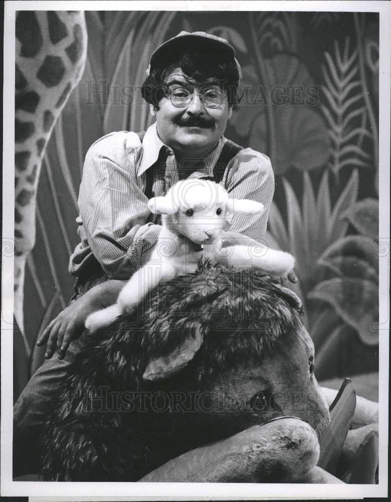 1973 Press Photo Marshall Efron religious television - Historic Images