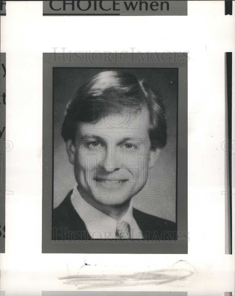 1990 Press Photo Democrat Charles Busse in Warren - Historic Images
