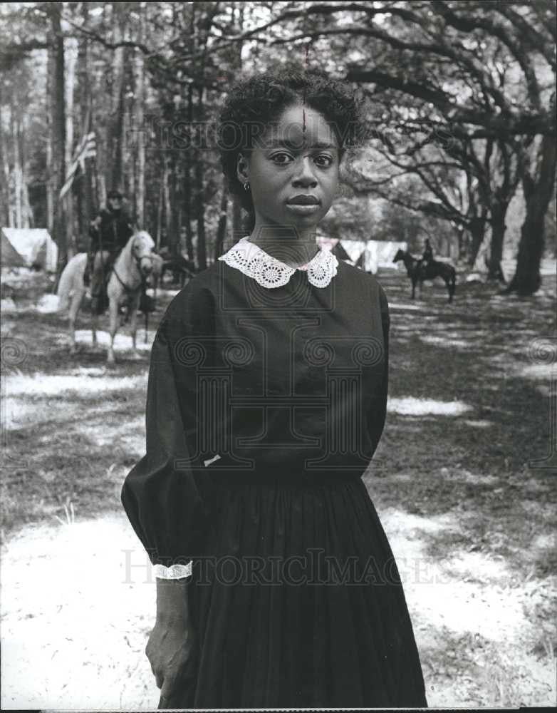 1987 Press Photo Akosua Busia Ghanaian actress CBS - Historic Images
