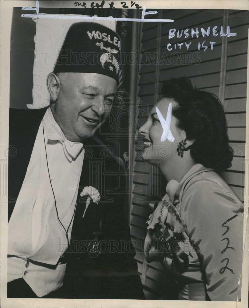 1949 Press Photo George E Bushnell Michigan Judge - Historic Images