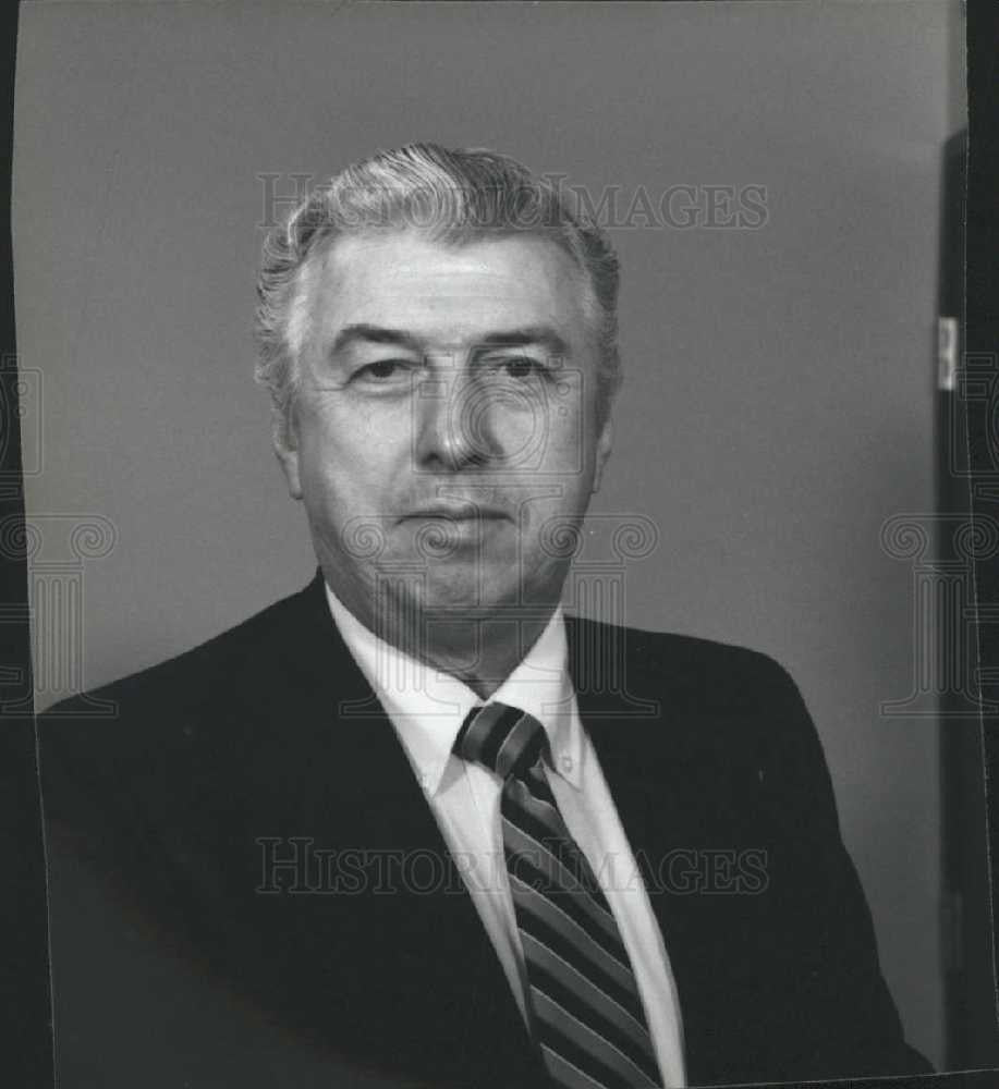 1990 Press Photo James R. Sinnamon Commissioner - Historic Images