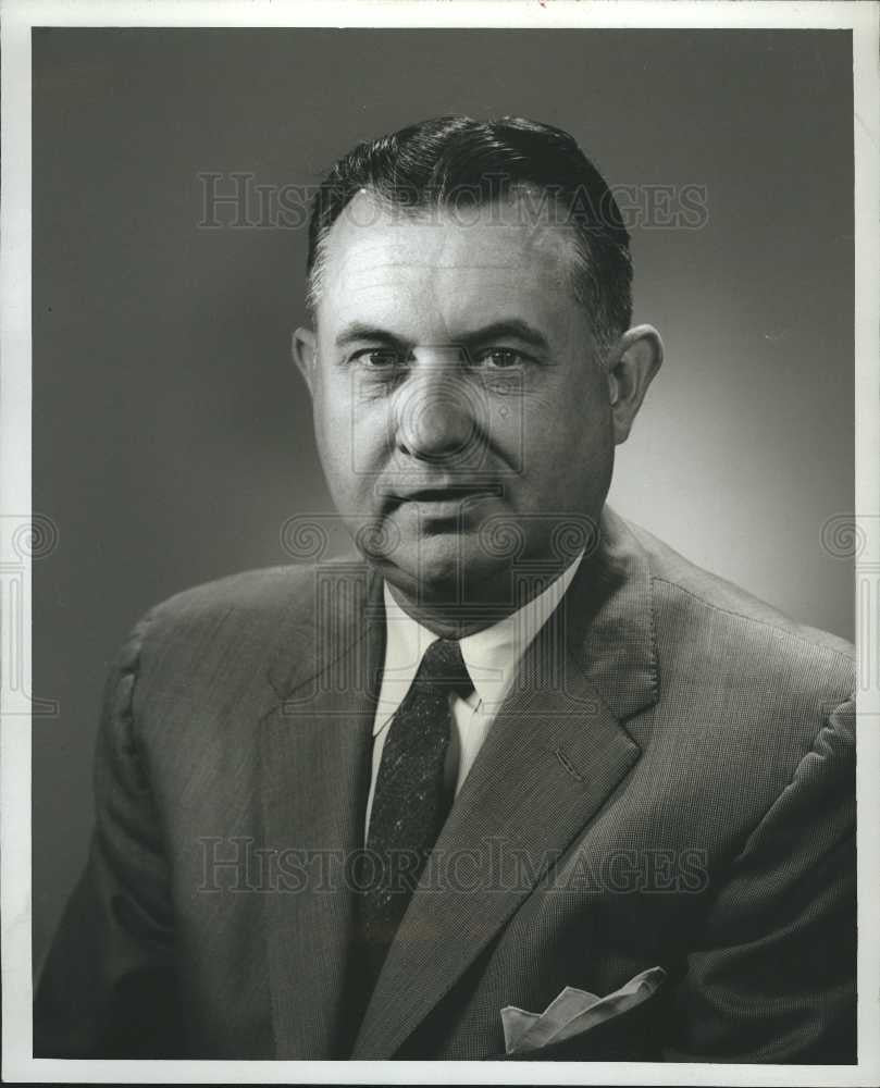 1961 Press Photo S.A. Skillman Ford Sales Manager - Historic Images