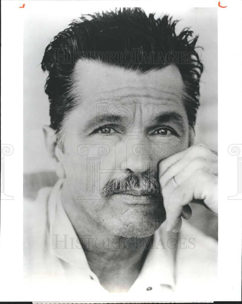 1992 Press Photo Tom Skerritt TV actor - Historic Images