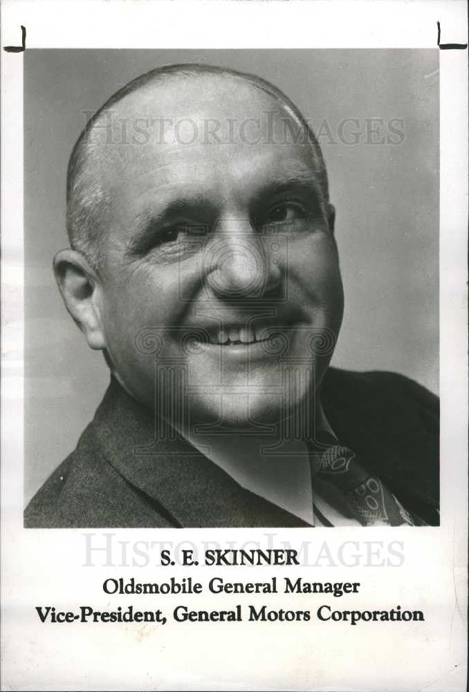 1950 Press Photo S. E. Skinner General Motors - Historic Images