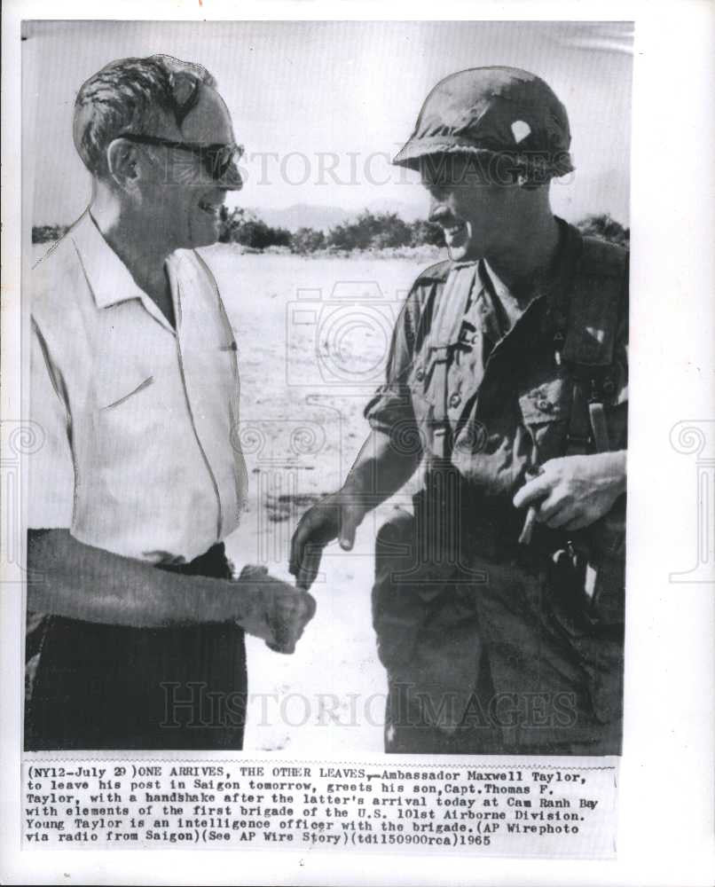 1965 Press Photo Ambassador Maxwell Taylor greets son - Historic Images