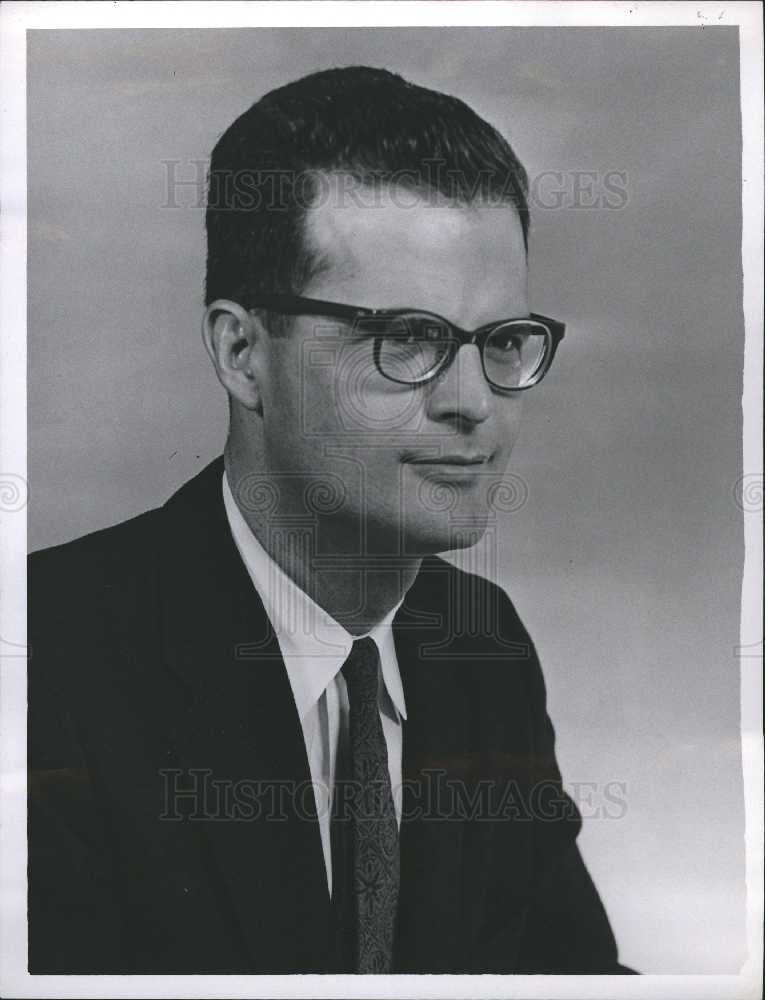1957 Press Photo Bill Taylor Magazine editor - Historic Images