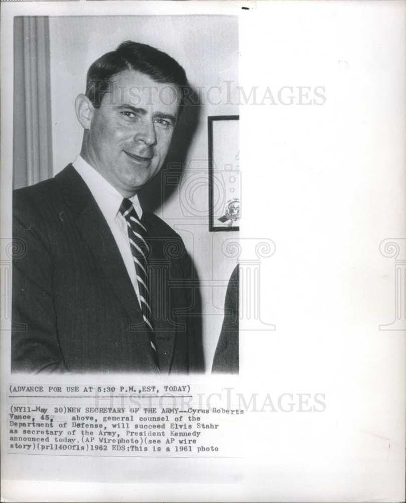 1962 Press Photo Cyrus Roberts Vance Army Secretary - Historic Images