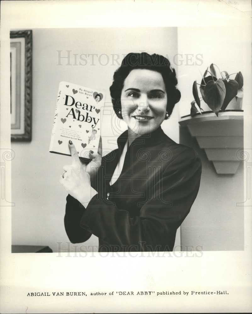 Press Photo Abigail Van Buren Author Dear Abby - Historic Images