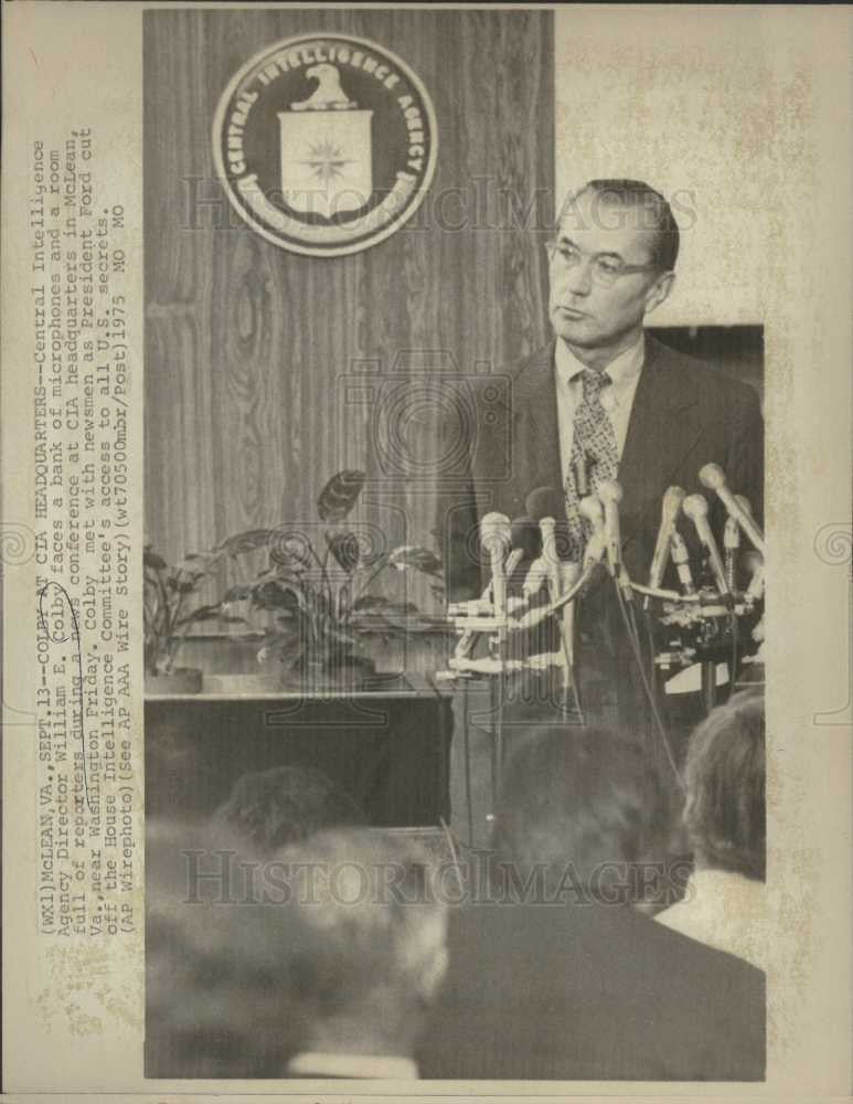 1975 Press Photo William E. Colby CIA Director - Historic Images