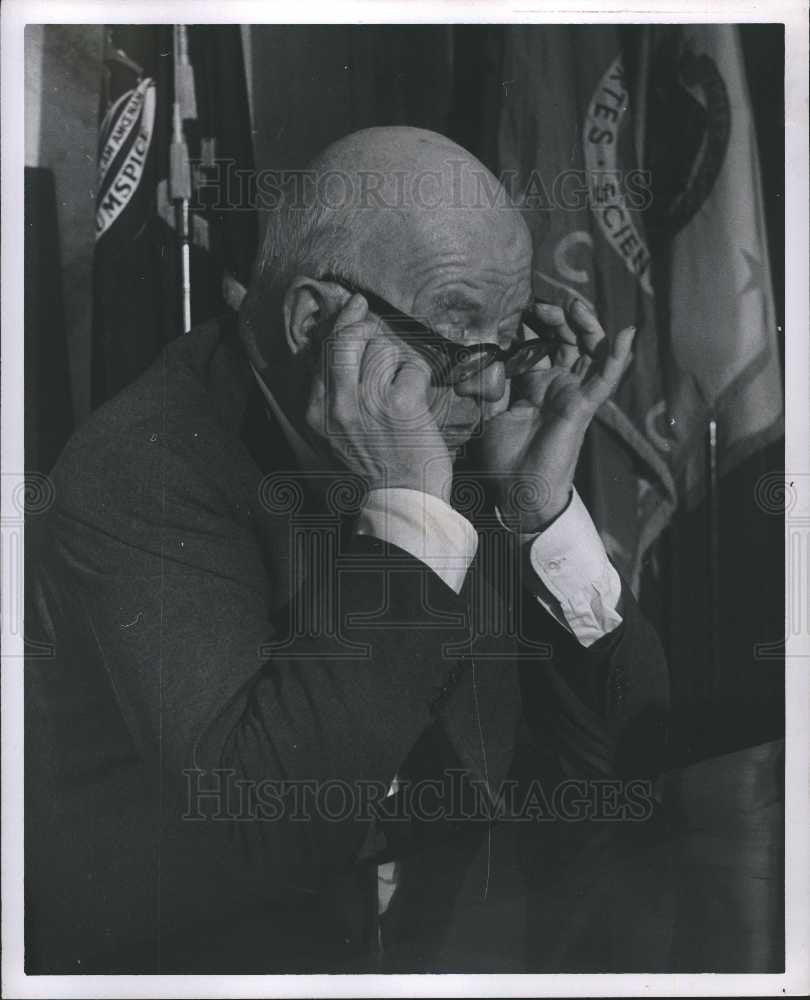 1963 Press Photo Charles Percy Snow English physicist - Historic Images