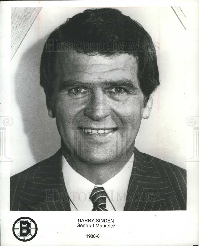 1983 Press Photo Harry Sinden, Manager, Boston Bruins - Historic Images