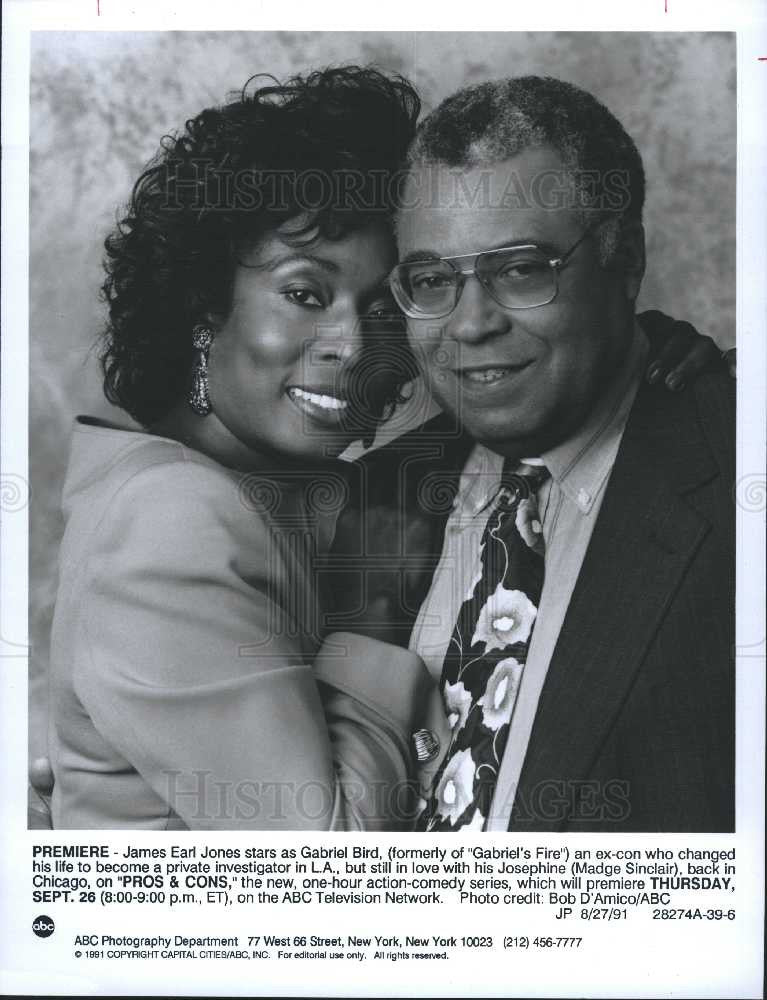 1991 Press Photo James Earl Jones Madge Sinclair Actor - Historic Images