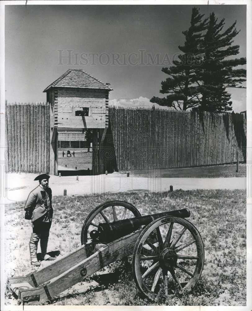 1963 Press Photo Fort Michilimackinac - Historic Images