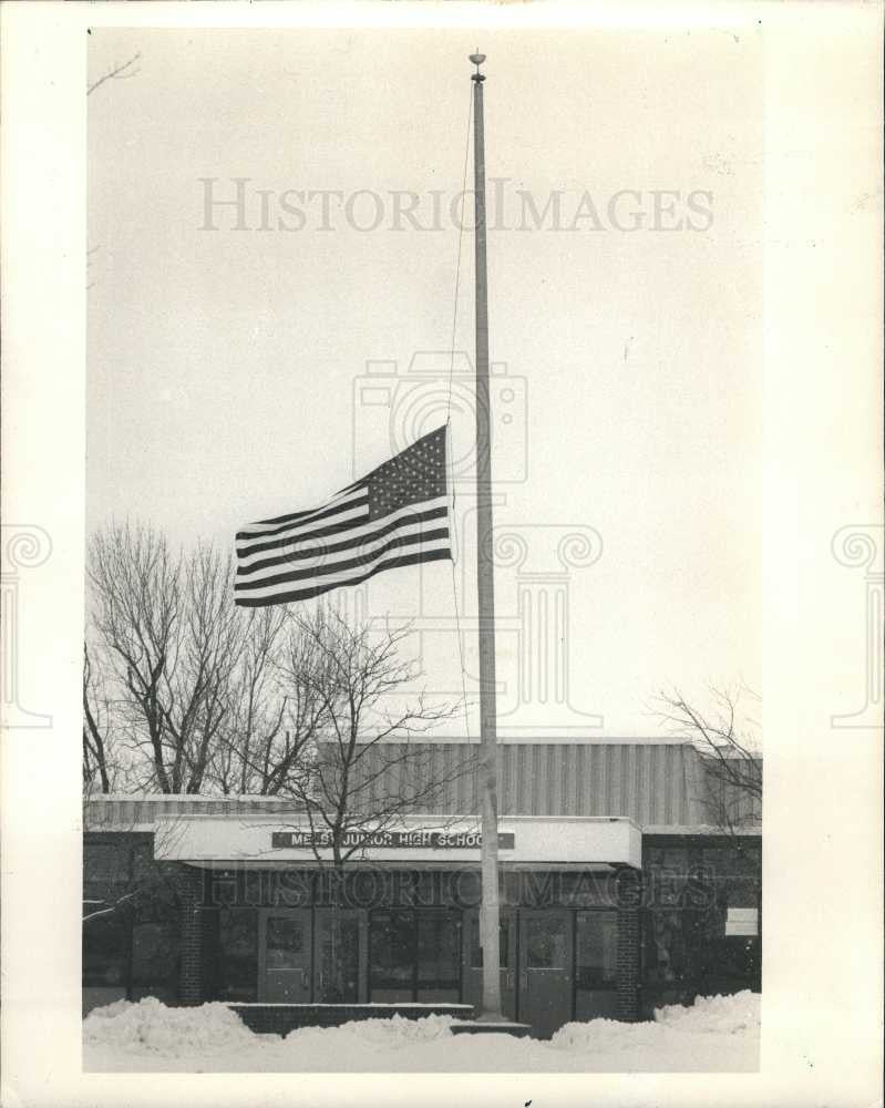 1987 Press Photo flag half mast memory slain children - Historic Images