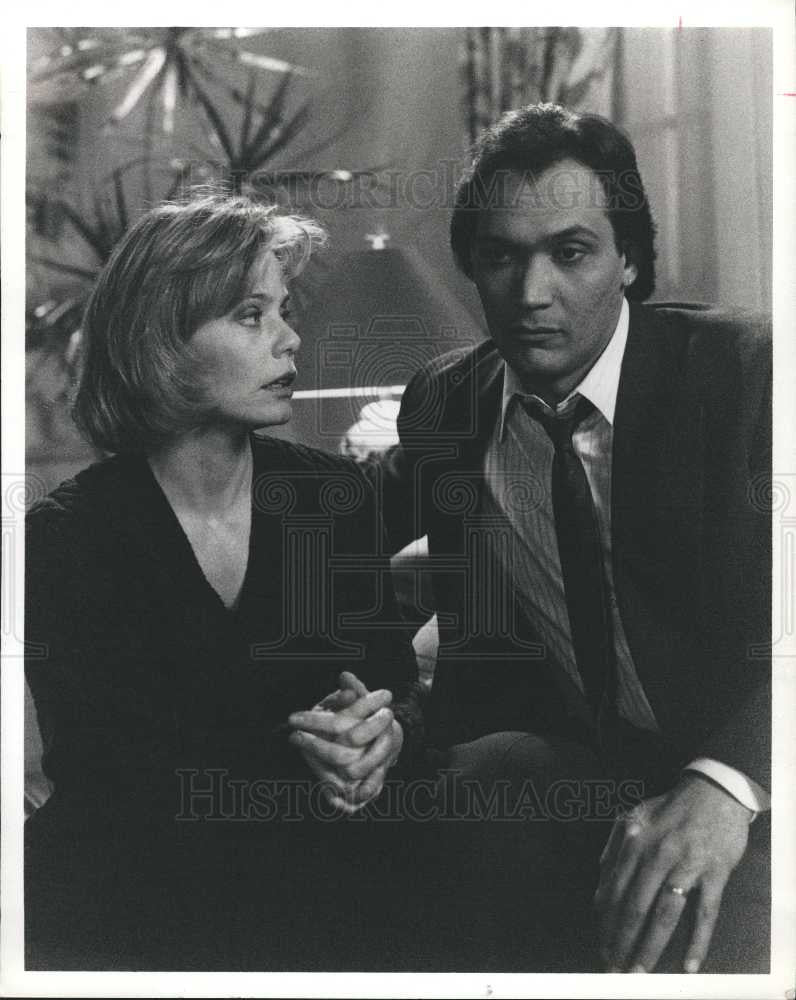 1992 Press Photo LA Law Susan Dey Jimmy Smits NBC - Historic Images