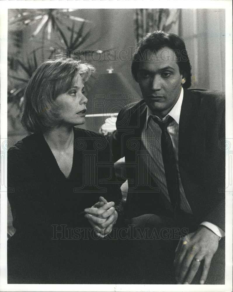 1992 Press Photo Susan Dey Jimmy Smits L.A. Law NBC - Historic Images