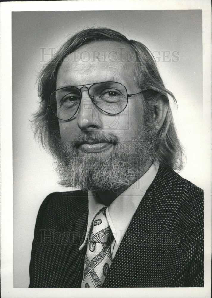 1974 Press Photo William Smith City Planning Director - Historic Images