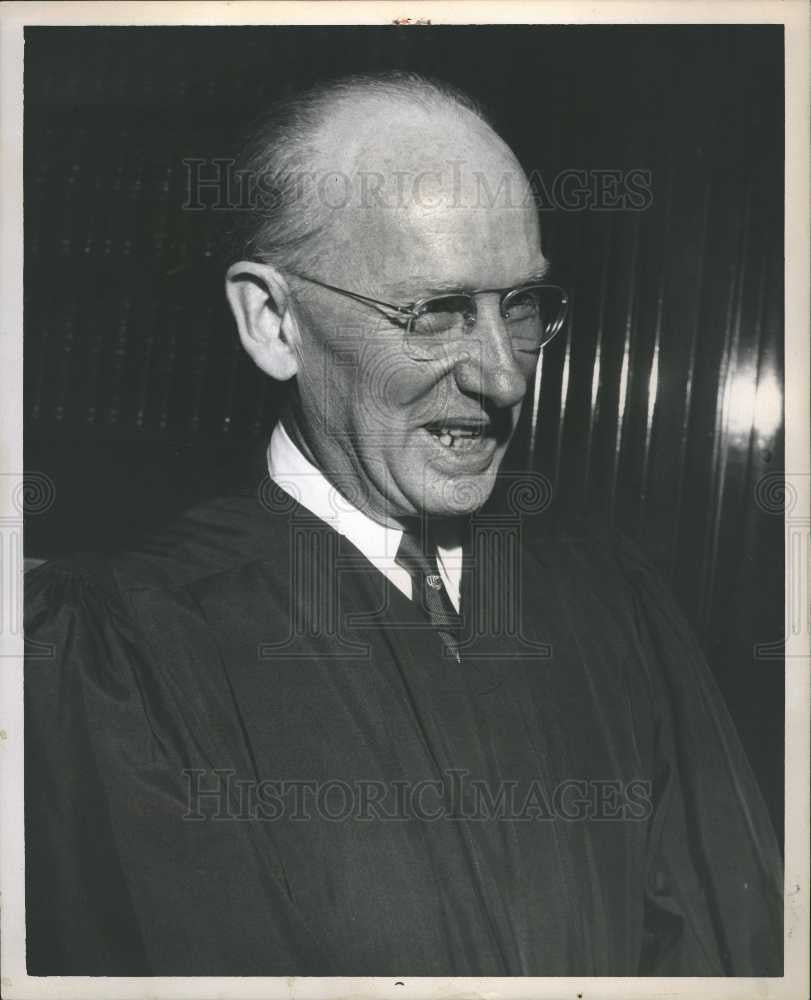 1961 Press Photo federal Judge Talbot Smith - Historic Images