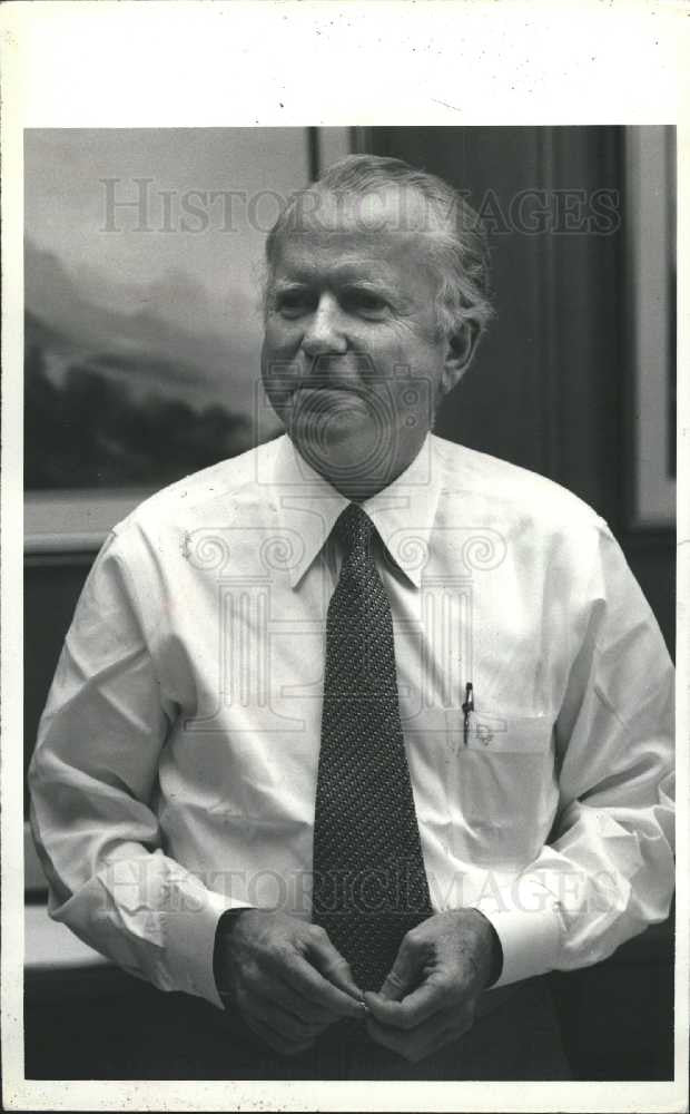 1987 Press Photo General Motors Chairman Roger Smith - Historic Images