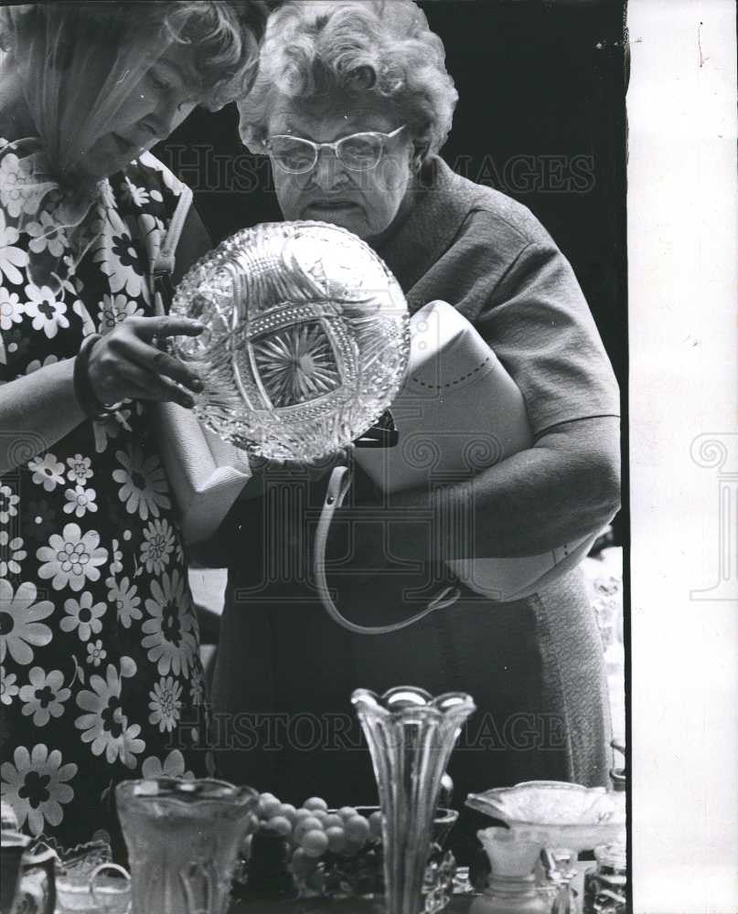 1969 Press Photo Flea market - Historic Images