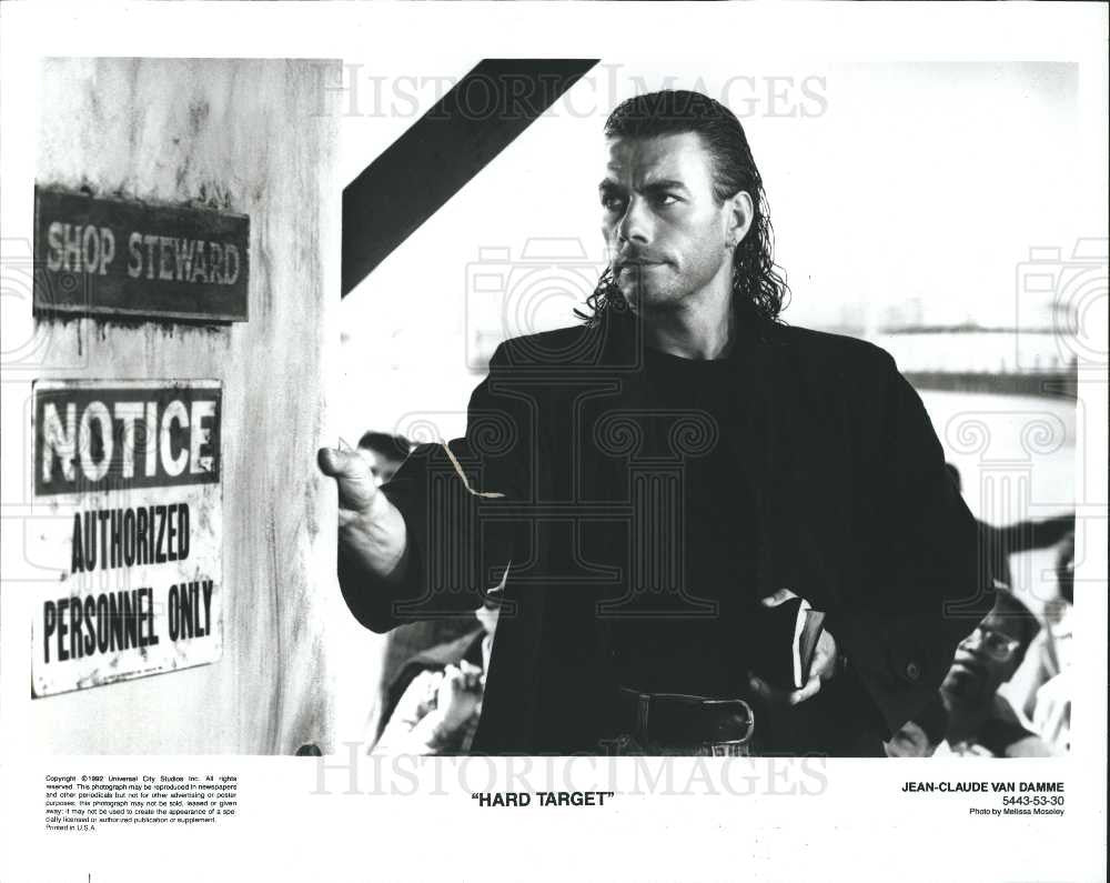 1994 Press Photo Jean-Claude Van Damme, Hard Target - Historic Images