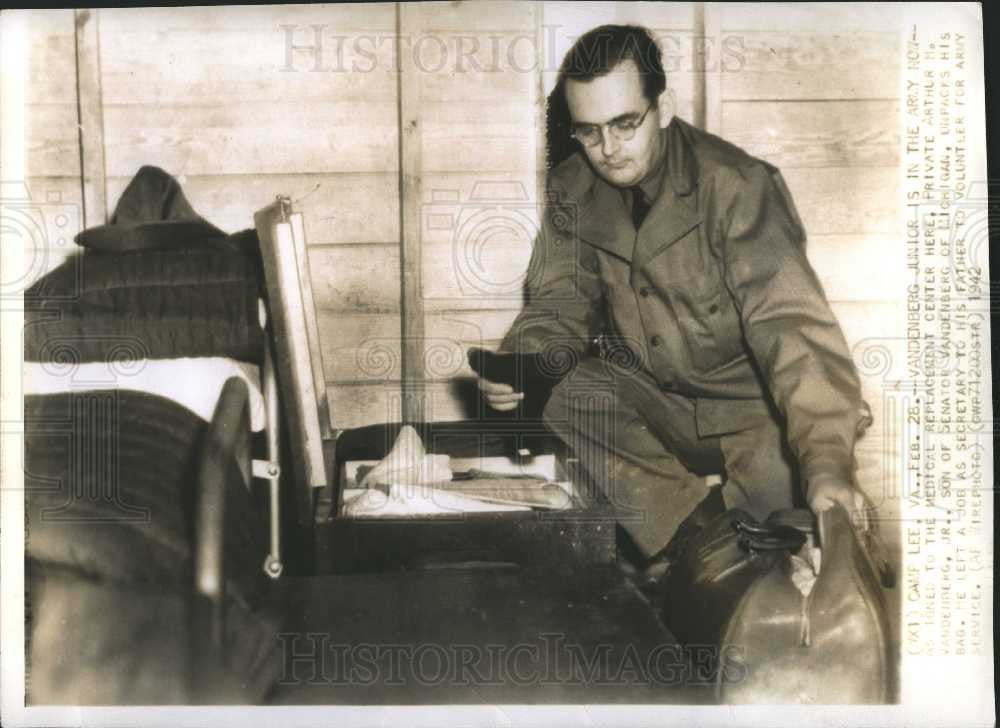 1942 Press Photo Vandenberg Junior Army Michigan - Historic Images