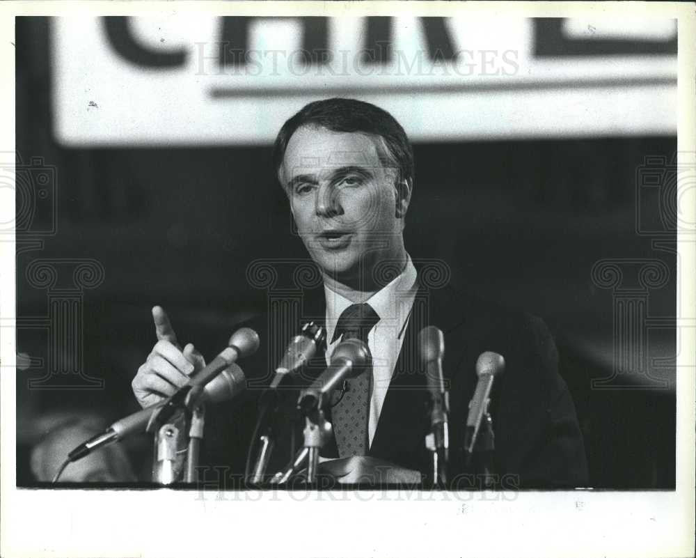 1986 Press Photo chrysler politician u.s - Historic Images