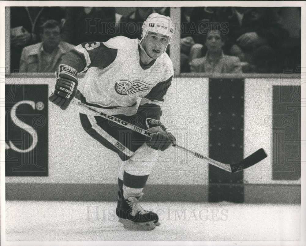 1988 Press Photo steve chiasson hockey calgary flames - Historic Images