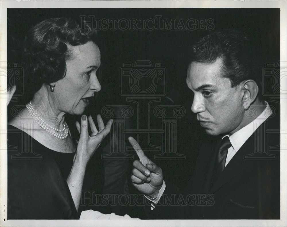 1962 Press Photo Cantinflas Comedian Stage Film Mexico - Historic Images