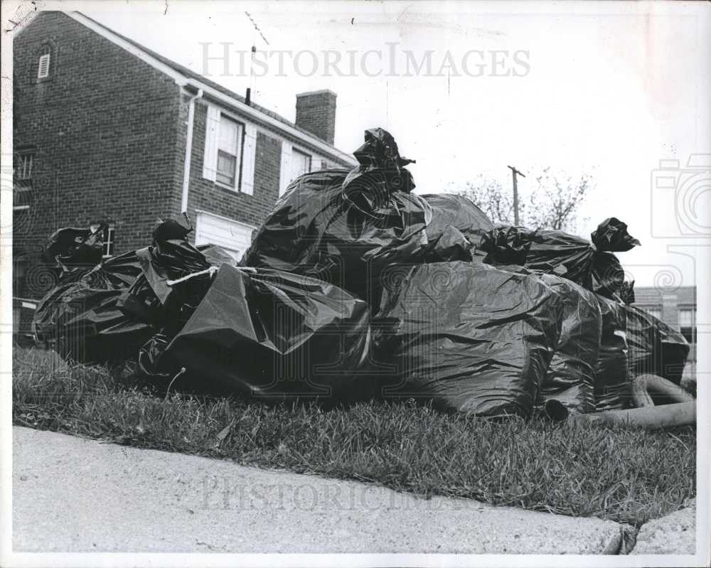 1989 Press Photo black - Historic Images