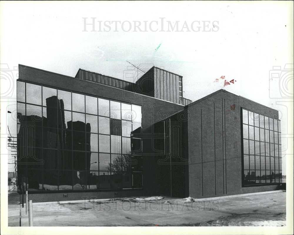 1986 Press Photo warehouse law firm Garan Lucow Miller - Historic Images