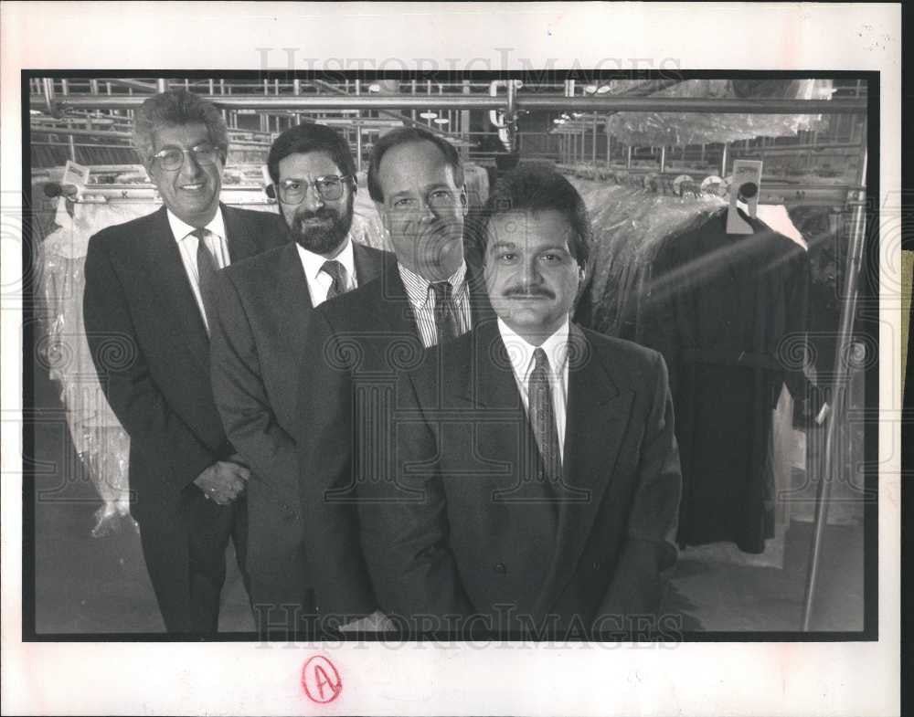 1989 Press Photo Gantos executives Douglas Gantos - Historic Images