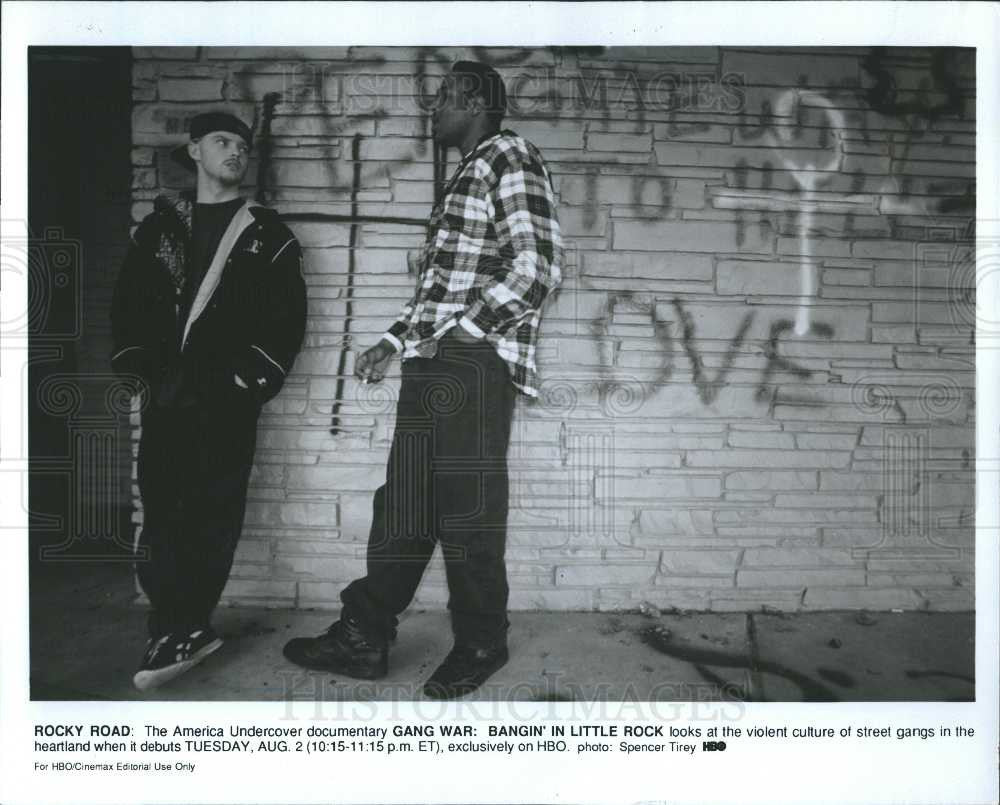 1994 Press Photo Gang War Gangster  Documentary Film - Historic Images