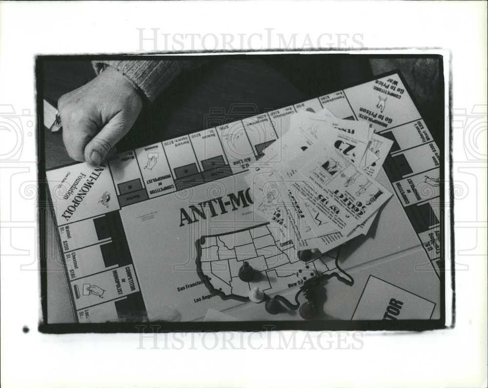 1990 Press Photo Anti - Historic Images