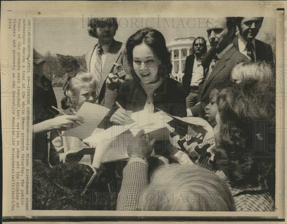 1974 Press Photo Julie Nixon Eisenhower White House - Historic Images