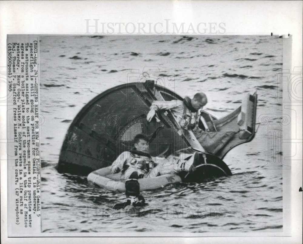 Press Photo Walter M Schirra, Thomas P Stafford - Historic Images