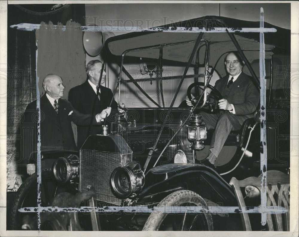 1944 Press Photo ford, model-t, 1908 - Historic Images