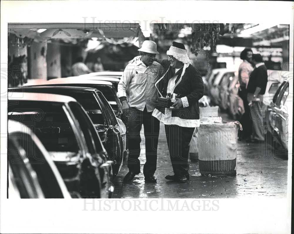 1982 Press Photo General Motor fleetwood plant - Historic Images