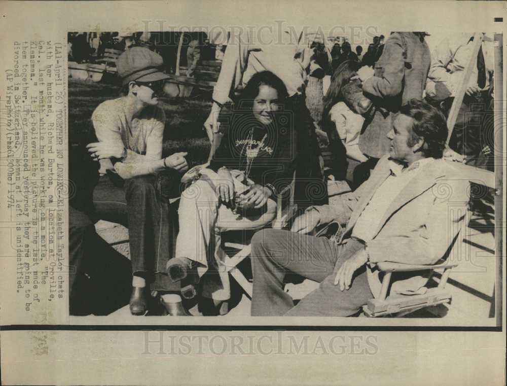 1974 Press Photo Elizabeth Taylor Richard Burton actors - Historic Images
